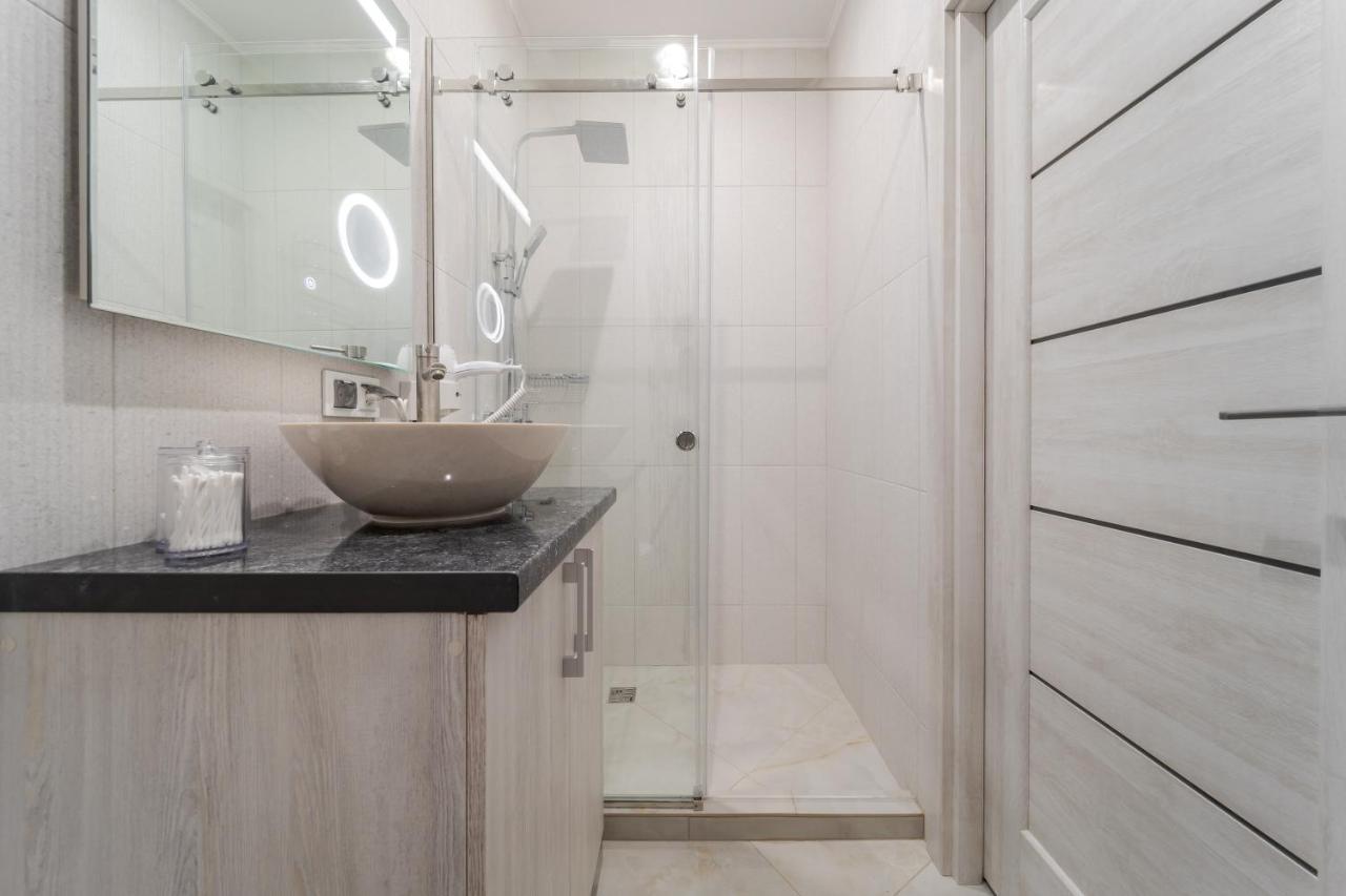 شقة Luxury Flat In Downtown 2 إلفيف المظهر الخارجي الصورة